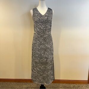 Old Navy Gray Leaf Print sleeveless‎ Midi Dress size 2